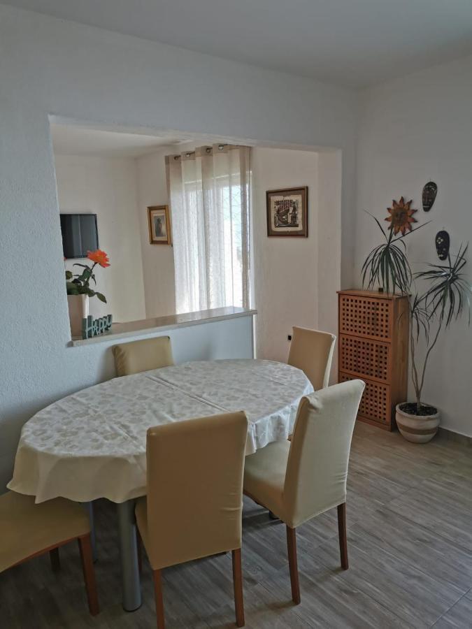 Apartman Ante Brela Dış mekan fotoğraf